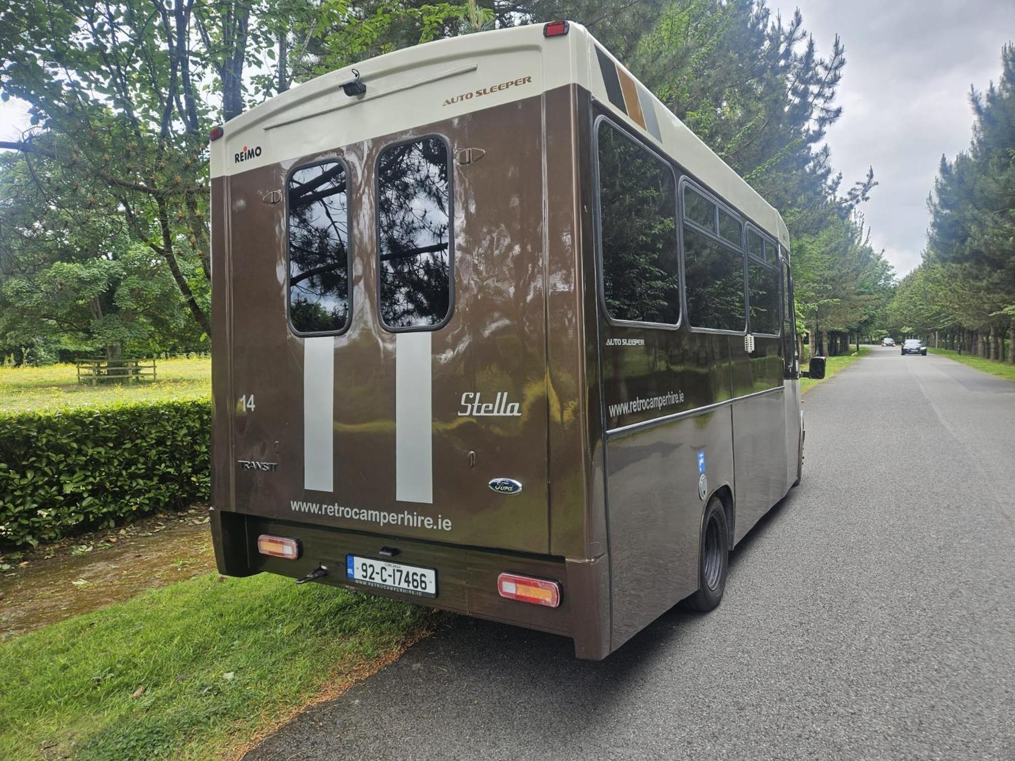 Retro Camper Hire Discover Ireland Dublin Bagian luar foto