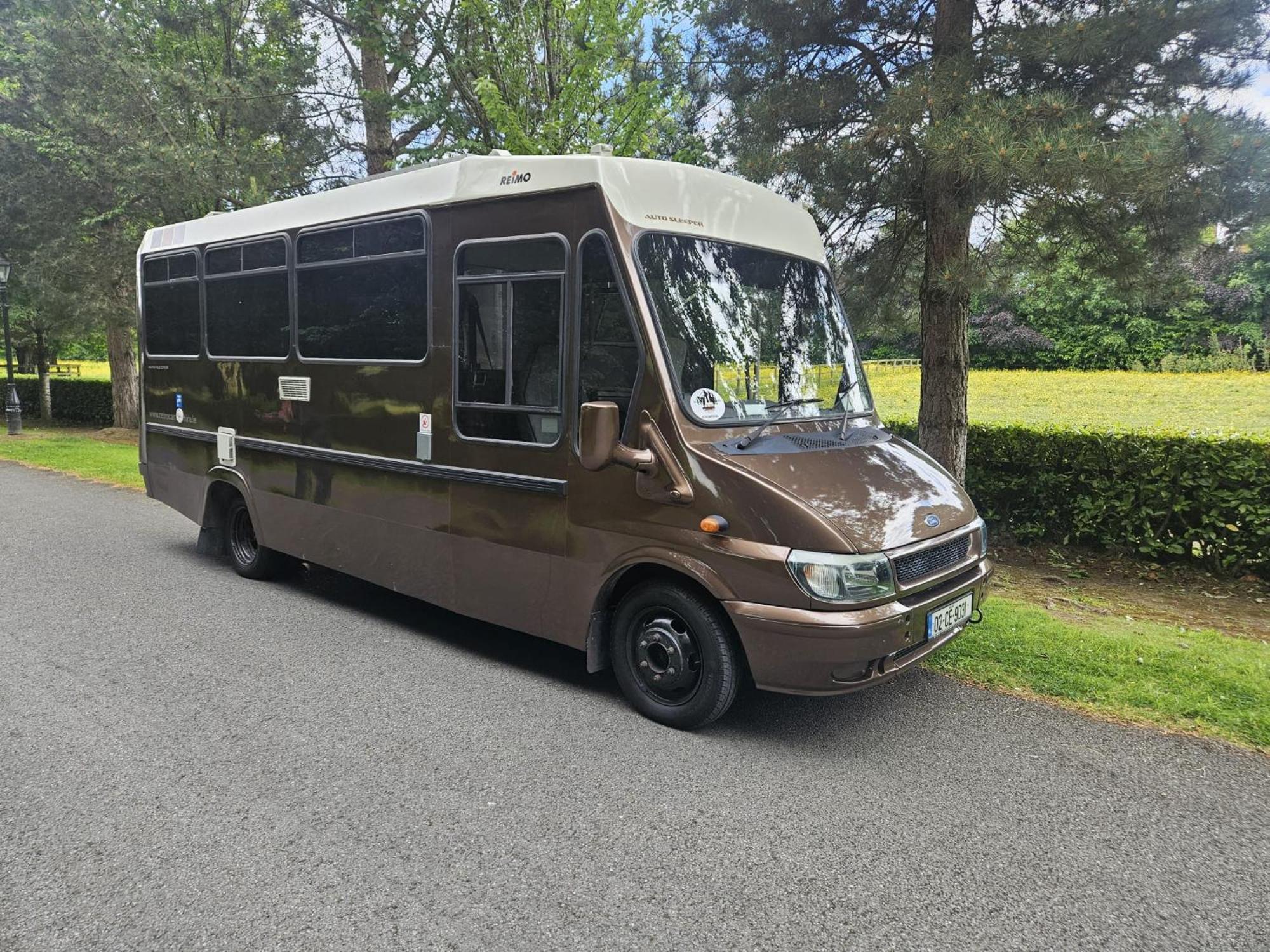 Retro Camper Hire Discover Ireland Dublin Bagian luar foto