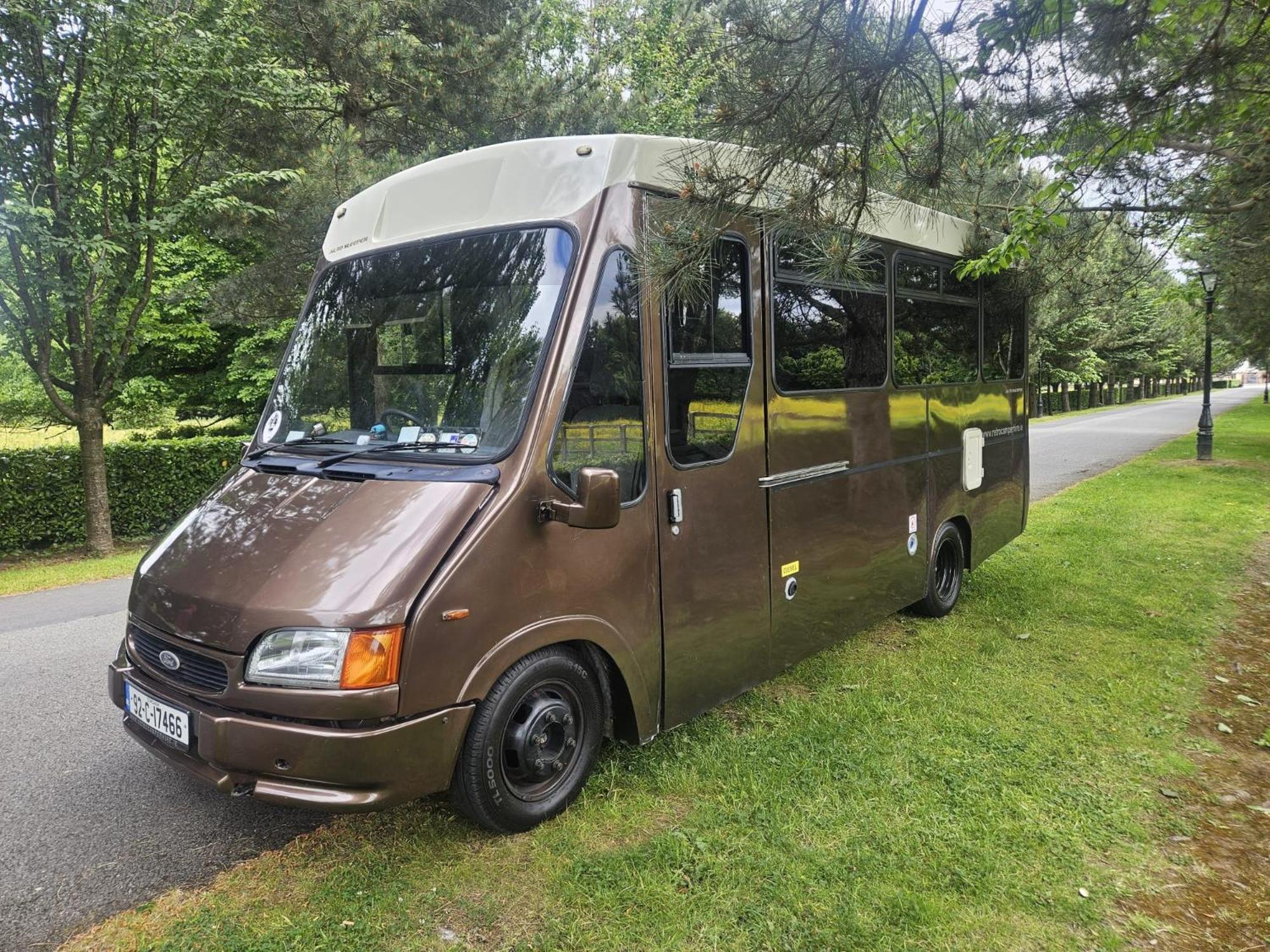 Retro Camper Hire Discover Ireland Dublin Bagian luar foto